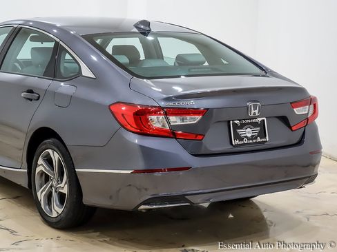 Used 2019 Honda Accord EX image 9