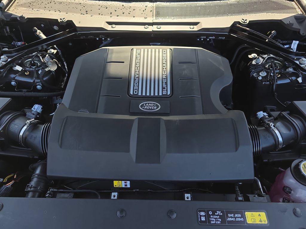 New 2026 Land Rover Defender 110 V8 AWD/4WD image 31