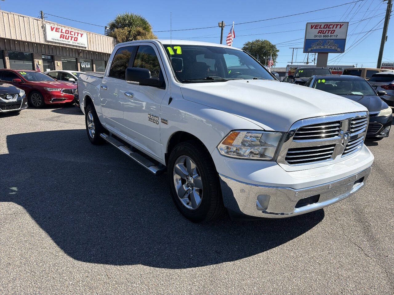 Used 2017 RAM 1500 Big Horn RWD image 3