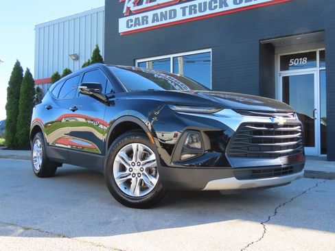 Used 2022 Chevrolet Blazer LT AWD/4WD image 2