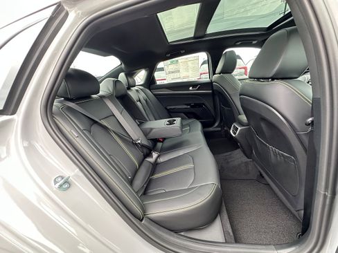 New 2026 Kia K5 GT FWD image 11
