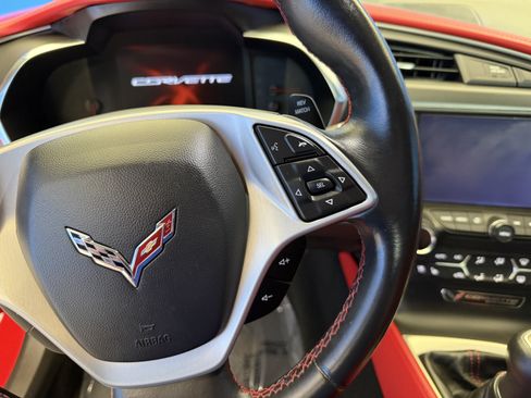 Used 2014 Chevrolet Corvette Stingray Convertible w/ 3LT Preferred Equipment Group RWD image 17