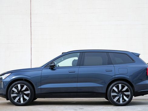 Used 2025 Volvo EX90 Ultra AWD/4WD image 9