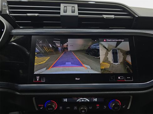 Certified 2024 Audi Q3 2.0T Premium Plus image 25