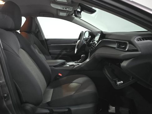 Used 2023 Toyota Camry LE w/ Convenience Package FWD image 8