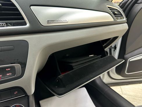 Used 2016 Audi Q3 2.0T Prestige w/ Prestige Package image 32