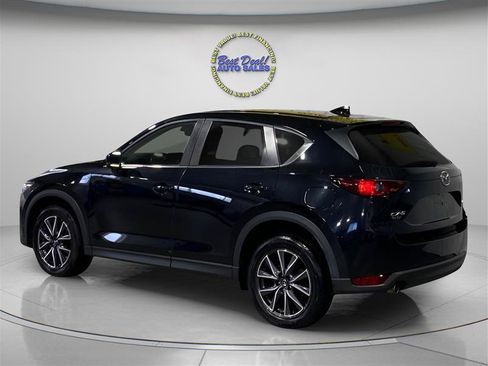 Used 2018 MAZDA CX-5 Touring w/ Preferred Equipment Package FWD image 4