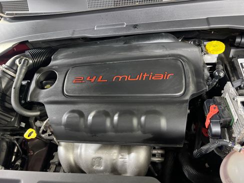 Used 2022 Jeep Compass Limited AWD/4WD image 28