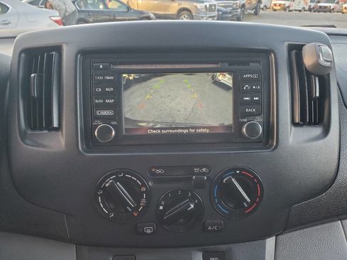 Used 2017 Nissan NV200 SV w/ Technology Package image 15