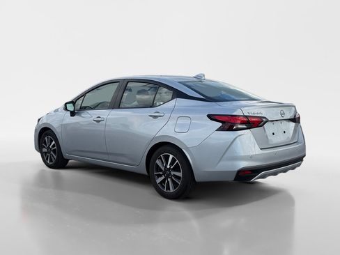 Used 2025 Nissan Versa SV w/ Trunk Package FWD image 5
