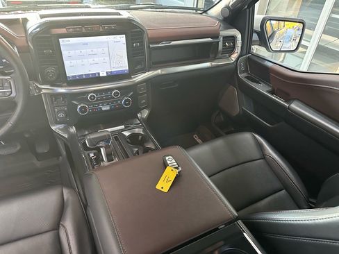 Certified 2023 Ford F150 Lariat w/ Equipment Group 502A High image 36