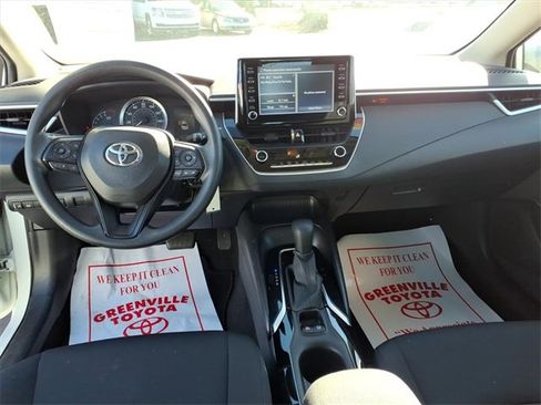 Used 2020 Toyota Corolla LE image 9