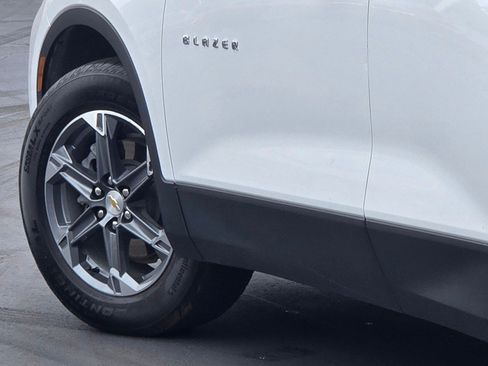Certified 2024 Chevrolet Blazer LT w/ Convenience Package FWD image 18