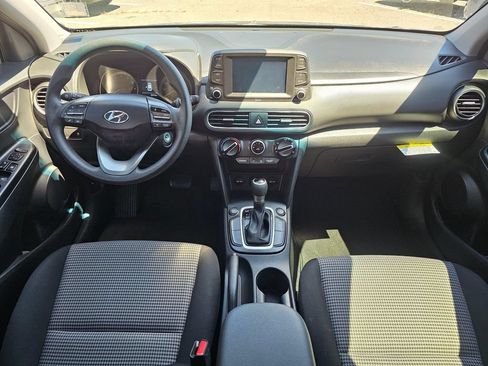 Used 2018 Hyundai Kona SE AWD/4WD image 17