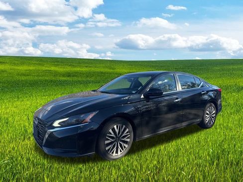 Used 2023 Nissan Altima 2.5 SV image 45