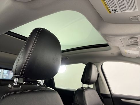 Used 2022 Ford Escape SEL w/ Class II Trailer Tow Package image 32