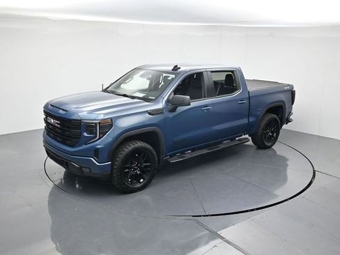 Used 2024 GMC Sierra 1500 Elevation image 38