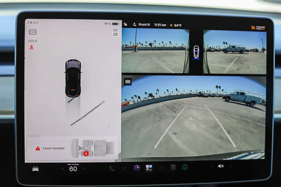 Used 2024 Tesla Model Y Long Range AWD/4WD image 22