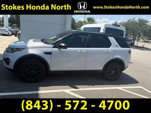 Used 2015 Land Rover Discovery Sport HSE AWD/4WD image 4