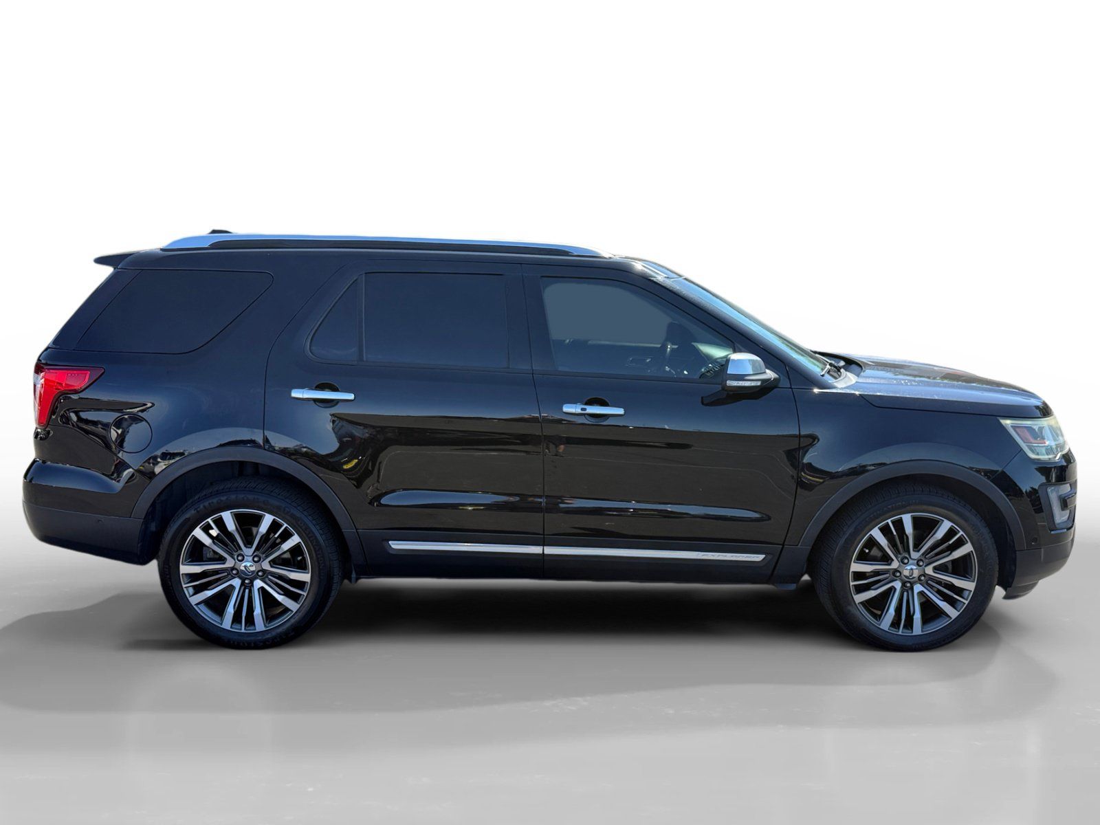 Used 2016 Ford Explorer Platinum AWD/4WD image 6