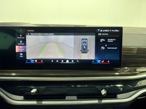 Certified 2024 BMW X7 xDrive40i w/ M Sport Package AWD/4WD image 38