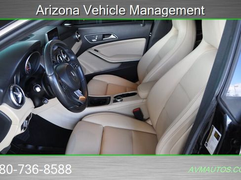 Used 2018 Mercedes-Benz CLA 250 image 19