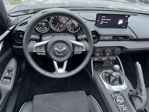 Used 2025 MAZDA MX-5 Miata RF Club image 13