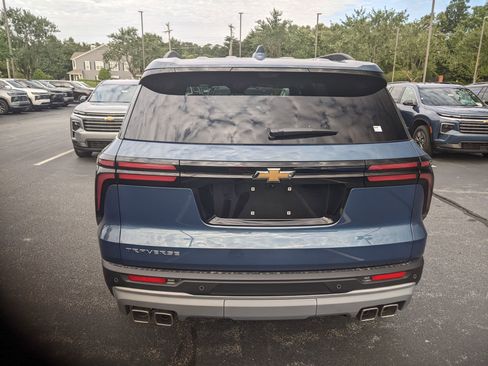 New 2026 Chevrolet Traverse LT w/ Driver Confidence Package image 7