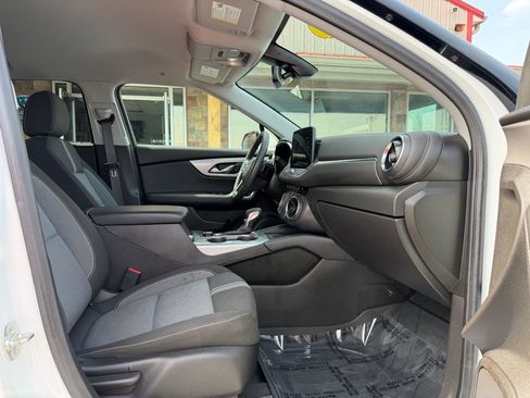 Used 2024 Chevrolet Blazer LT w/ Convenience Package image 23