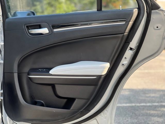 Used 2021 Chrysler 300 S w/ S Model Appearance Package RWD image 18
