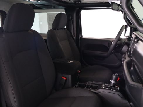 Used 2023 Jeep Wrangler Sport AWD/4WD image 21