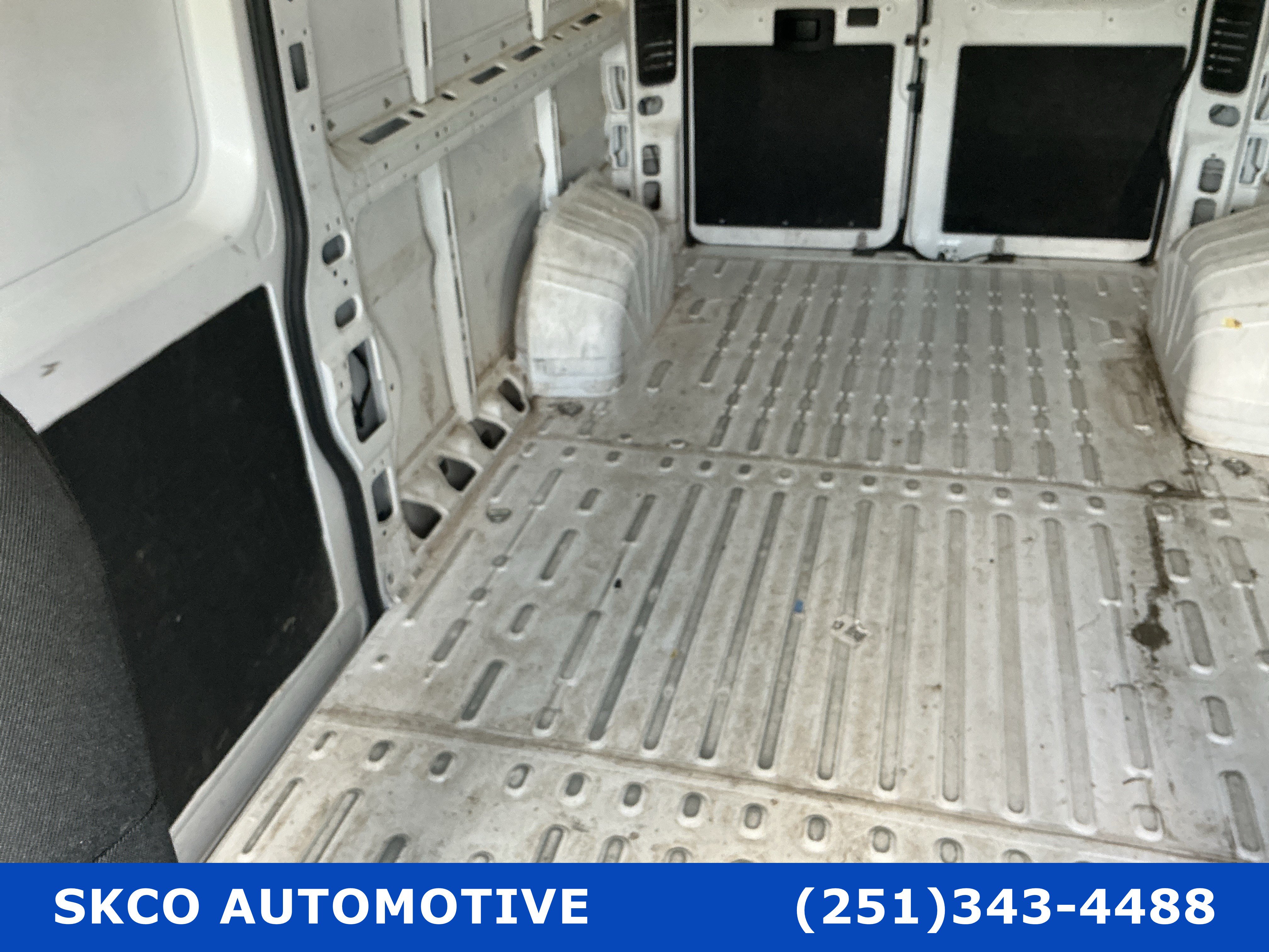 Used 2024 RAM ProMaster 2500 w/ Convenience Group FWD image 27