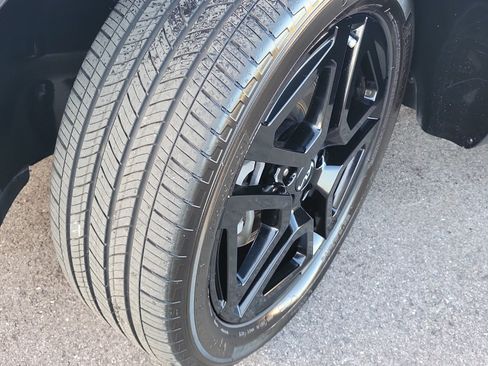 Used 2024 Kia Telluride EX X-Line AWD/4WD image 11