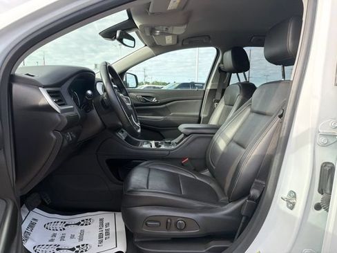 Used 2023 GMC Acadia SLT AWD/4WD image 23