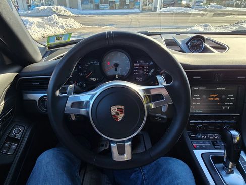 Used 2013 Porsche 911 Carrera S image 10