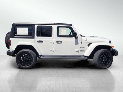 Used 2023 Jeep Wrangler Unlimited Sahara w/ Cold Weather Group AWD/4WD image 3