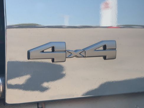 New 2025 Toyota Tacoma SR5 image 10