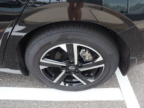 Certified 2025 Nissan Sentra SV FWD image 13