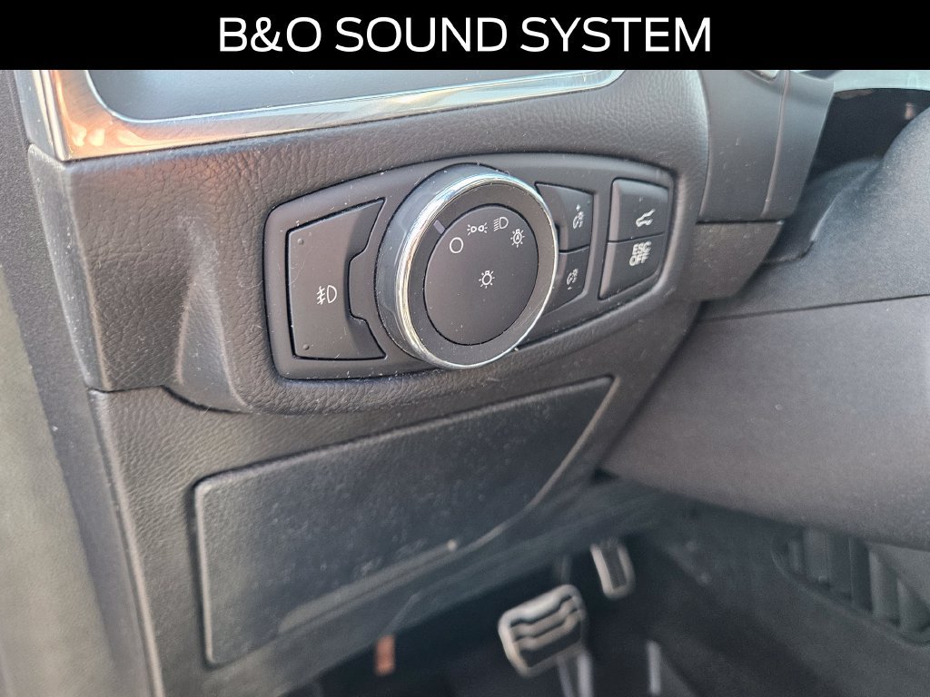 Certified 2019 Ford Edge ST w/ Equipment Group 401A AWD/4WD image 24