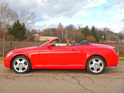 Used 2005 Lexus SC 430 Convertible image 4
