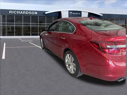 Used 2014 Buick Regal Premium w/ Driver Confidence Package #2 image 11