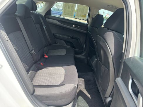 Used 2025 Kia K5 LXS FWD image 24