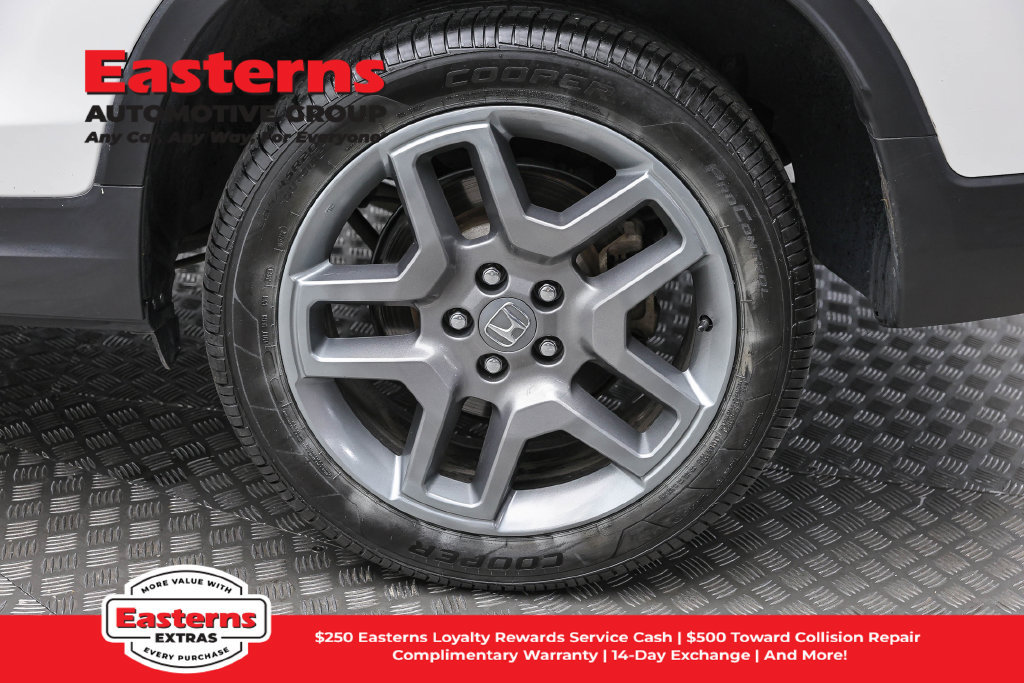 Used 2023 Honda Passport EX-L image 9