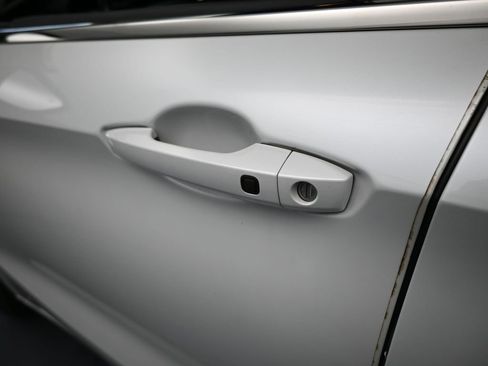 Used 2022 Mitsubishi Outlander SEL image 42