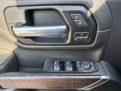 Used 2020 GMC Sierra 3500 Denali w/ Denali Ultimate Package image 27