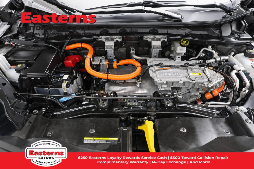 Used 2024 Nissan Ariya AWD image 8