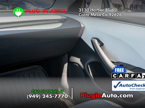 Used 2025 Tesla Model 3 Long Range image 18