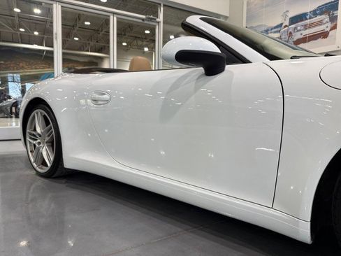 Used 2013 Porsche 911 Carrera 4S image 25