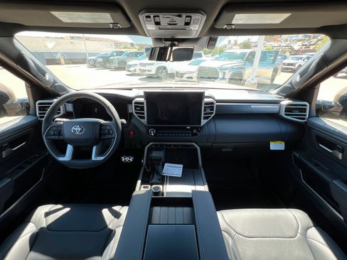 New 2026 Toyota Tundra Platinum AWD/4WD image 9