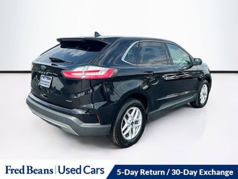 Certified 2022 Ford Edge SEL image 8